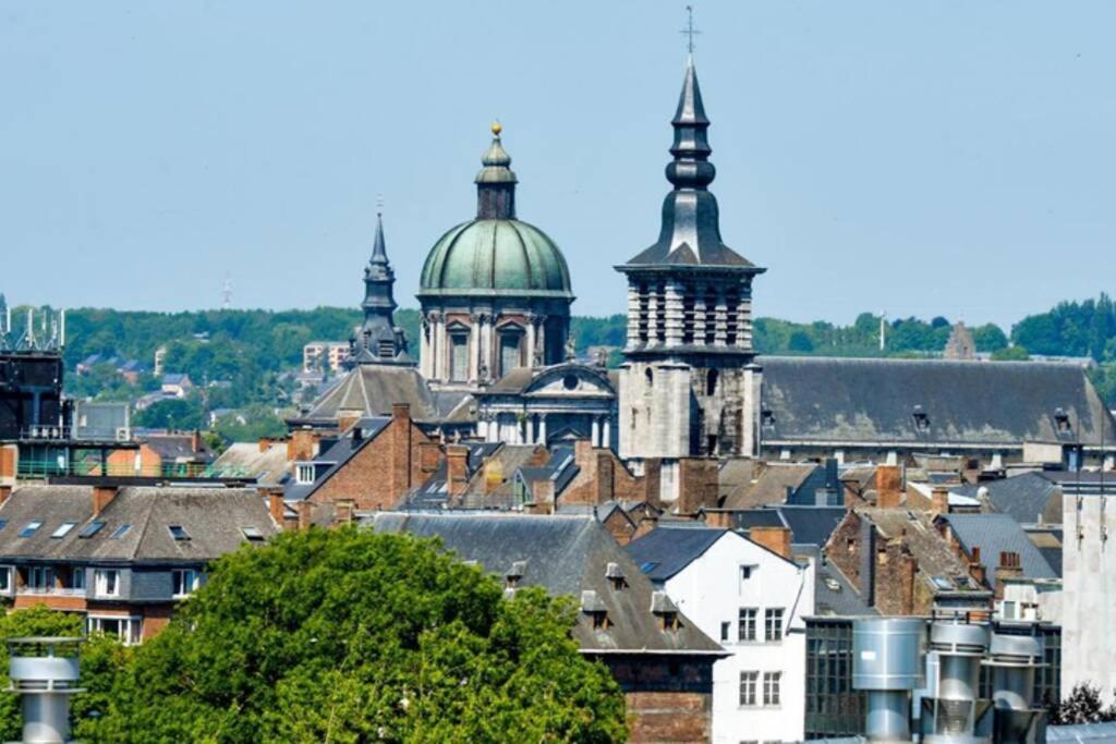 Logement L'échasseur à Jambes  Apartamento Namur Exterior foto